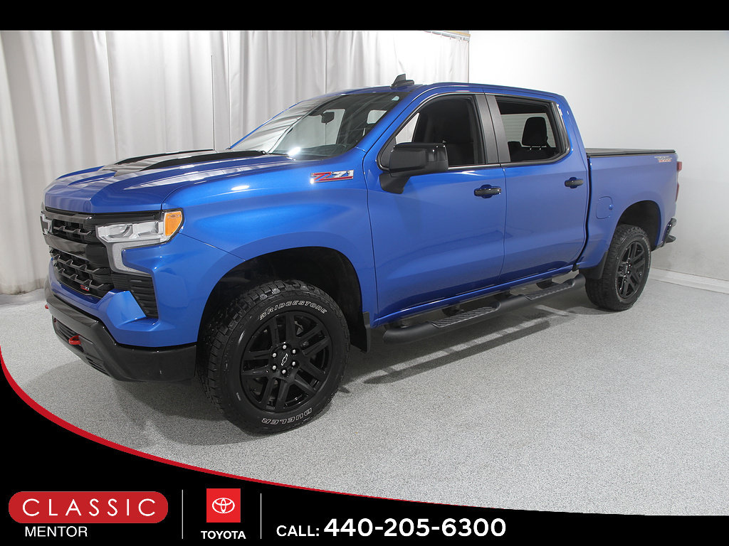 Used 2023 Chevrolet Silverado 1500 LT Trail Boss w/ Protection Package AWD/4WD image 3