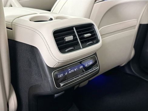 New 2026 Mercedes-Benz GLS 450 4MATIC image 27