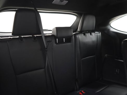 Used 2025 Toyota Highlander XSE AWD/4WD image 12