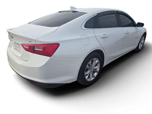 Used 2023 Chevrolet Malibu LT FWD image 4