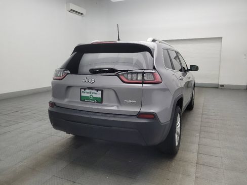 Used 2019 Jeep Cherokee Latitude w/ Popular Appearance Group FWD image 9
