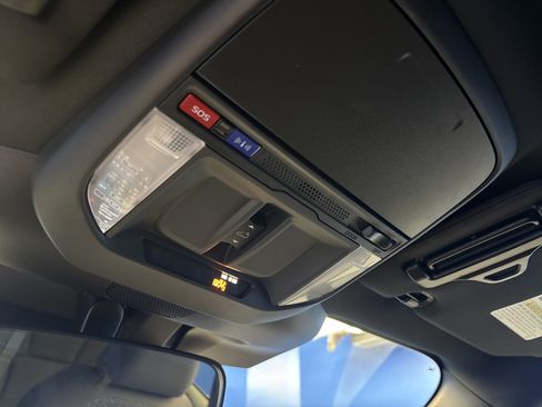 Certified 2026 Subaru Forester Premium AWD/4WD image 23