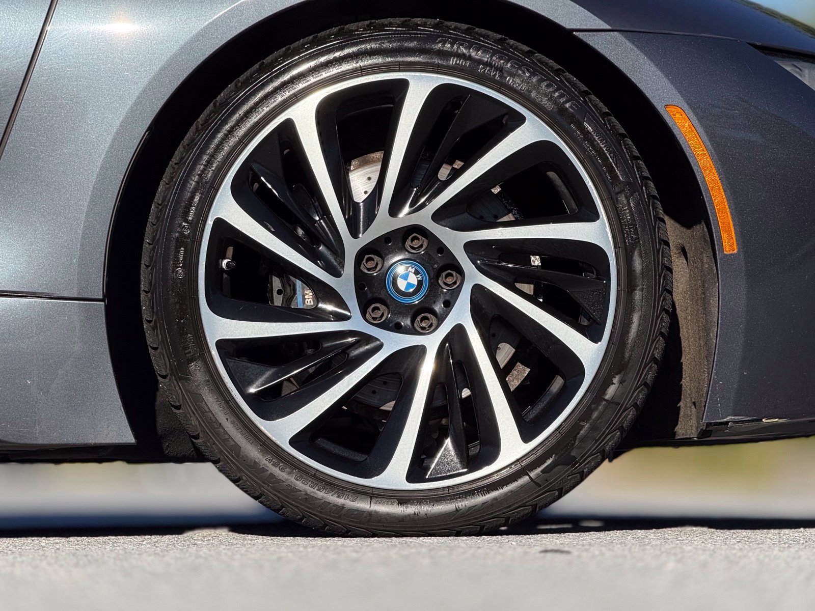 Used 2017 BMW i8 AWD/4WD image 19
