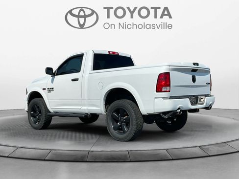Used 2021 RAM 1500 Express w/ Express Value Package AWD/4WD image 3