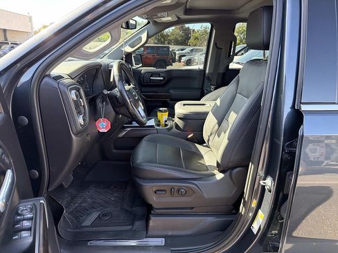 Used 2021 GMC Sierra 1500 SLT w/ SLT Premium Package RWD image 7