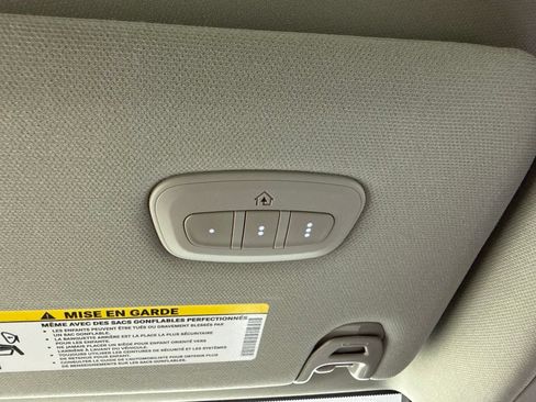 Used 2026 RAM 3500 Laramie w/ Towing Technology Group AWD/4WD image 33
