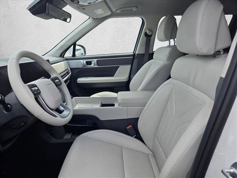 Used 2025 Hyundai Santa Fe SEL image 20