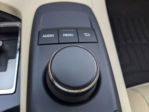 Used 2013 Lexus ES 350 w/ Premium Pkg image 21