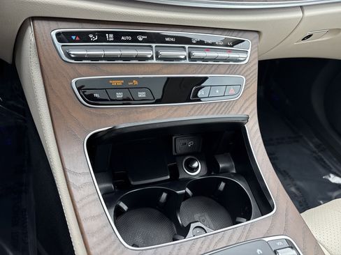 Used 2021 Mercedes-Benz E 350 4MATIC Sedan w/ Premium Package image 32
