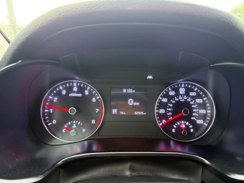 Used 2019 Kia Forte LXS FWD image 10
