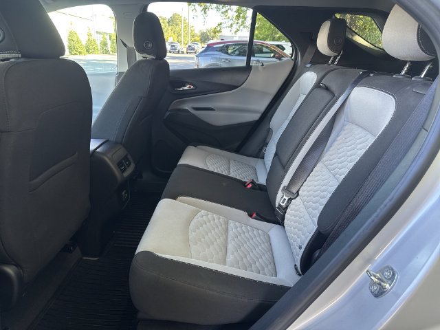 Used 2020 Chevrolet Equinox LS w/ LS Convenience Package FWD image 13