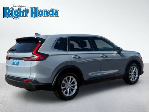 Certified 2024 Honda CR-V EX image 8