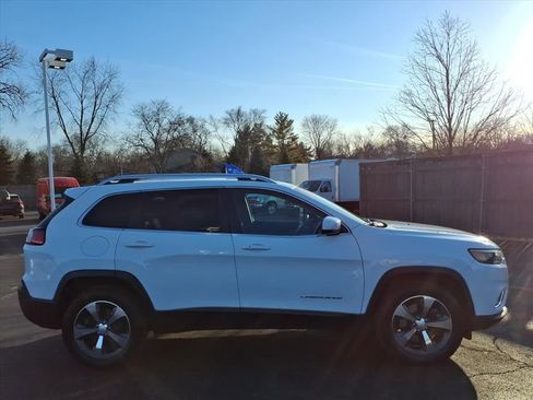 Used 2019 Jeep Cherokee Limited image 8