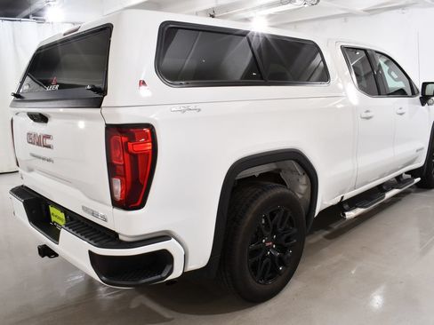 Used 2023 GMC Sierra 1500 Elevation AWD/4WD image 11
