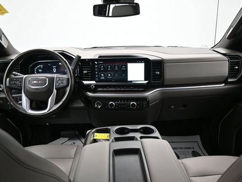 Used 2022 GMC Sierra 1500 SLT image 7