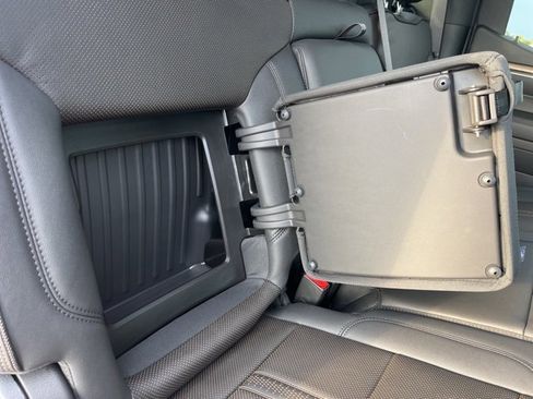 Used 2025 Chevrolet Silverado 1500 High Country image 50