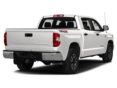 Used 2015 Toyota Tundra SR5 w/ SR5 Upgrade Package image 42