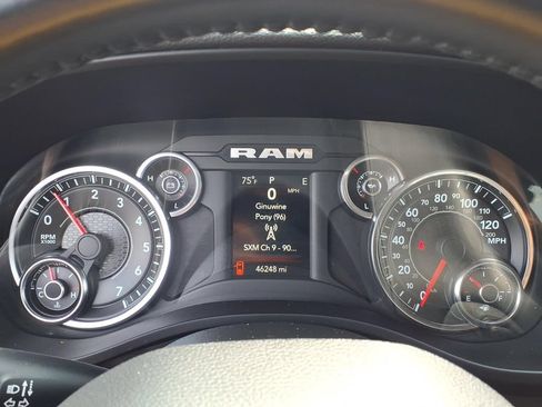 Used 2023 RAM 1500 Big Horn AWD/4WD image 6