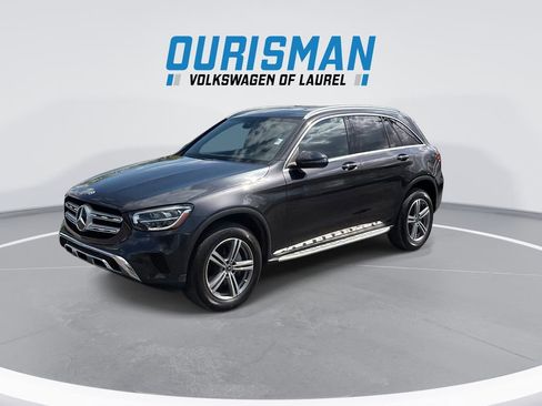 Used 2021 Mercedes-Benz GLC 300 4MATIC image 4