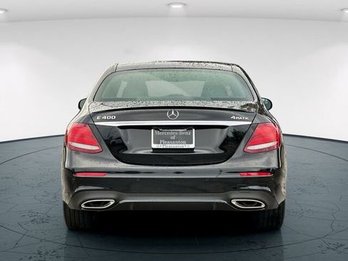 Used 2018 Mercedes-Benz E 400 4MATIC Sedan image 6