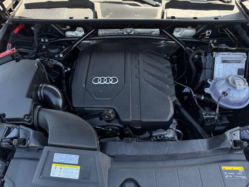 Used 2022 Audi Q5 2.0T Premium Plus w/ Premium Plus Package AWD/4WD image 18