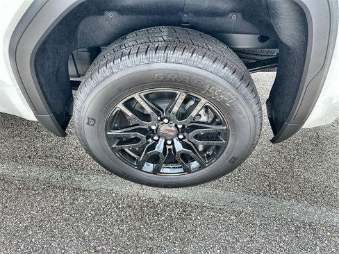 New 2026 GMC Sierra 1500 Elevation w/ Preferred Package image 12