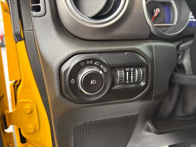 Used 2019 Jeep Wrangler Unlimited Rubicon AWD/4WD image 19