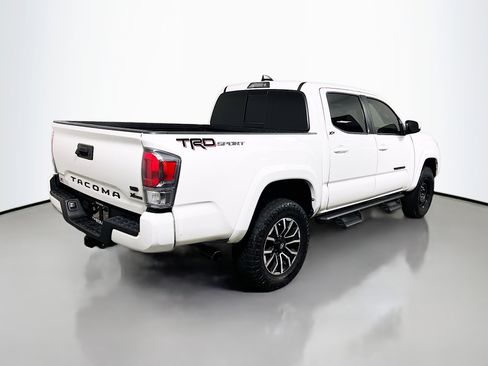 Used 2023 Toyota Tacoma TRD Sport image 4