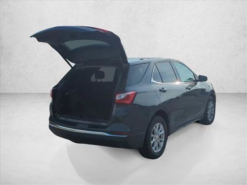 Used 2018 Chevrolet Equinox LT FWD image 8
