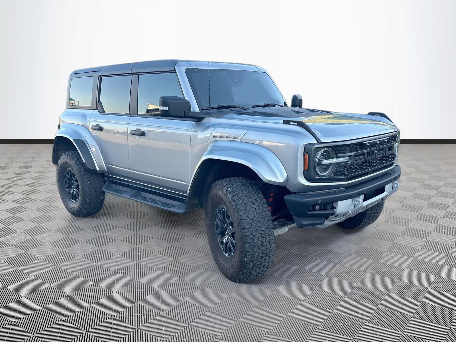 Used 2024 Ford Bronco Raptor AWD/4WD image 3