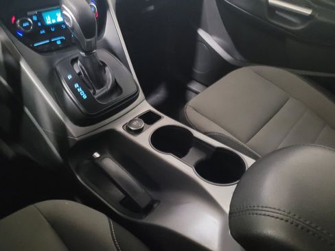 Used 2014 Ford Escape SE w/ Equipment Group 201A FWD image 26