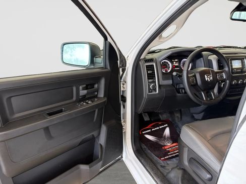 Used 2016 RAM 1500 Tradesman RWD image 11