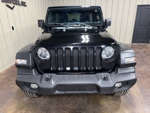 Used 2021 Jeep Wrangler Unlimited Sport S image 2