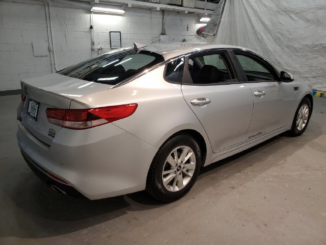 Used 2018 Kia Optima LX FWD image 7