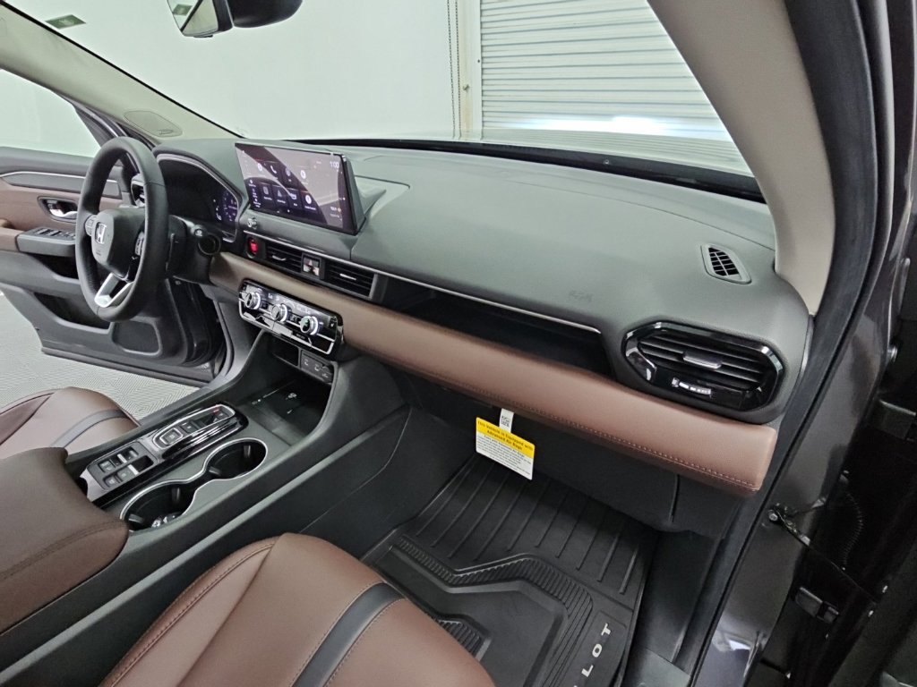 New 2026 Honda Pilot Touring image 40