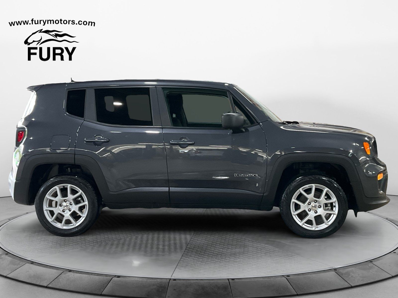 Used 2023 Jeep Renegade Latitude AWD/4WD image 3