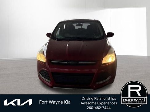 Used 2015 Ford Escape SE image 10
