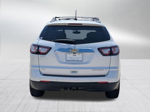Used 2016 Chevrolet Traverse LT AWD/4WD image 4