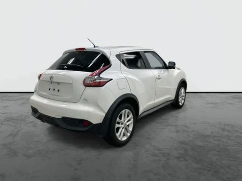 Used 2015 Nissan Juke SL FWD image 3