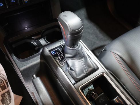Certified 2023 Toyota Tacoma TRD Pro AWD/4WD image 33