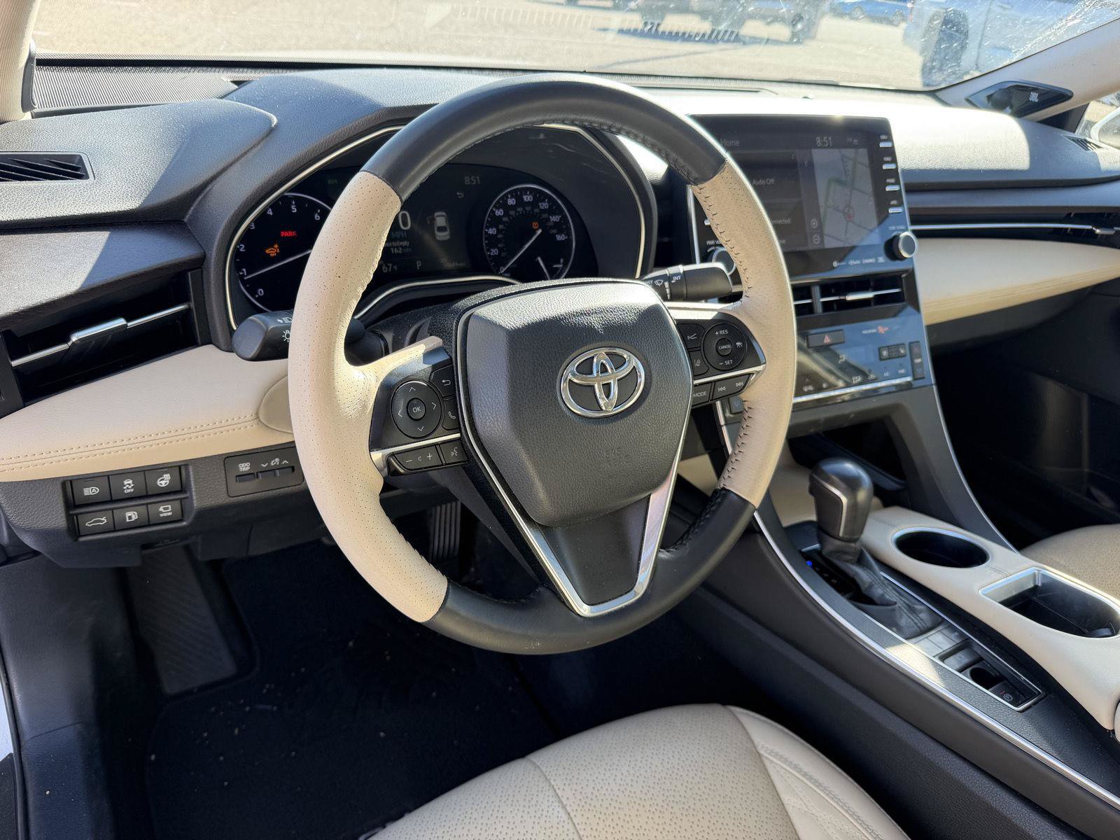 Used 2020 Toyota Avalon Limited w/ Advanced Safety Package FWD image 32