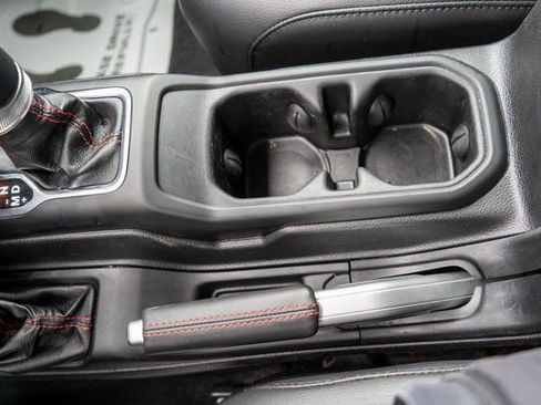 Used 2021 Jeep Wrangler Unlimited Rubicon w/ Cold Weather Group image 29