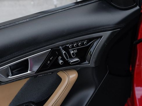 Used 2014 Jaguar F-TYPE Convertible RWD image 40