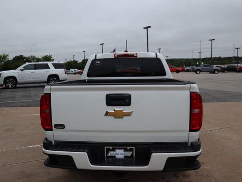 Used 2015 Chevrolet Colorado LT w/ LT Convenience Package RWD image 4