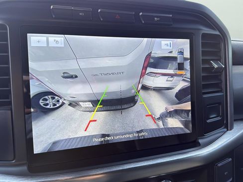 Used 2022 Ford F150 Lariat image 19