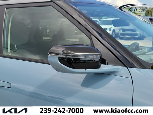 New 2027 Kia Seltos S FWD image 8
