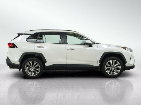 Used 2021 Toyota RAV4 Limited AWD/4WD image 6