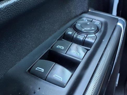 Used 2023 GMC Sierra 2500 AT4 w/ AT4 Preferred Package image 16