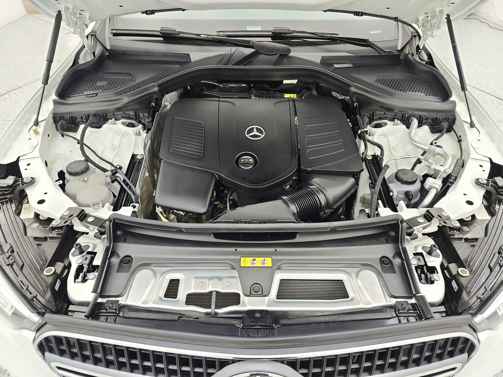 Certified 2026 Mercedes-Benz GLC 300 image 16