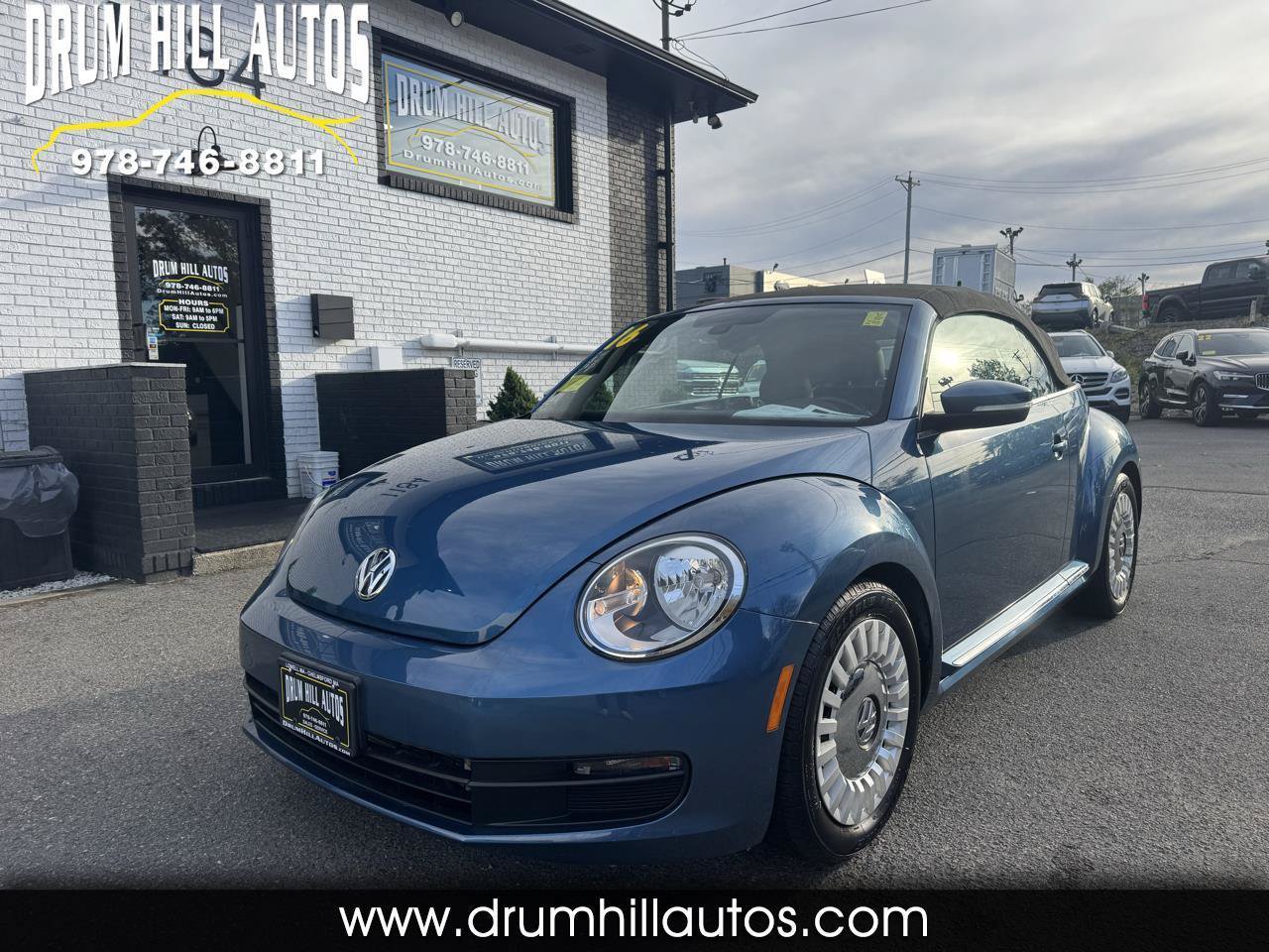 Used 2016 Volkswagen Beetle 1.8T S FWD image 1